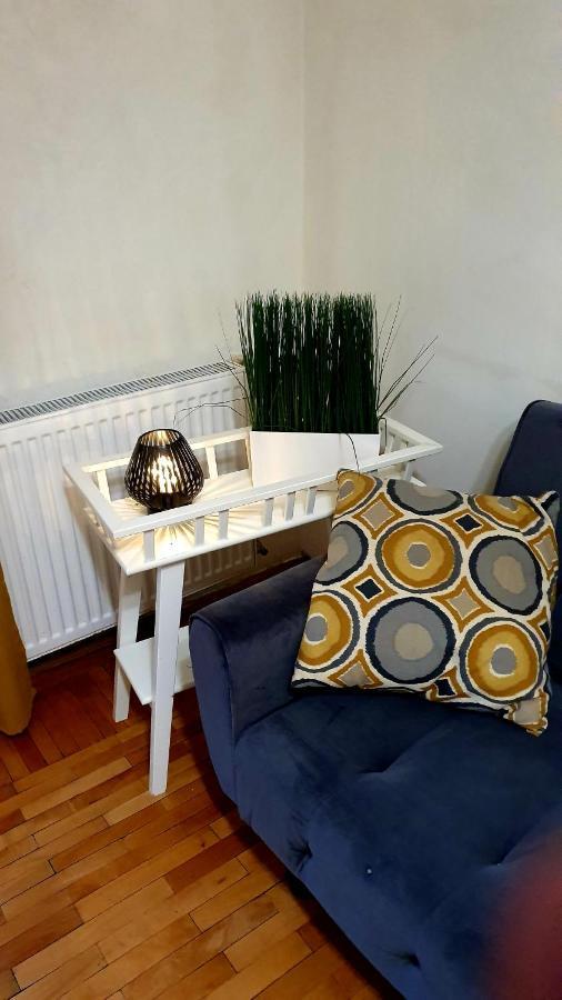 Ultracentral Apartment With City View - Bucharest Old Town Bagian luar foto