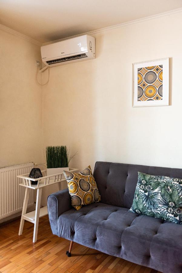 Ultracentral Apartment With City View - Bucharest Old Town Bagian luar foto